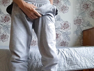 Hot Man Jerking off His Big Cock and Playing His Ass