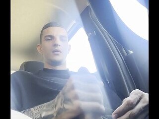 GOZANDO NO CARRO