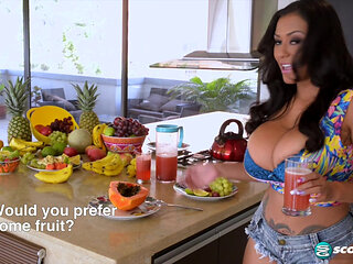 It's Hot in Shanie Gaviria's Kitchen