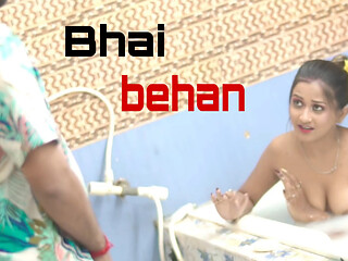 Chhoti bahan ko bathroom me bina kapdo ko dekh sotele bhai ne jabbar dasti pela