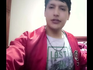 comiendo la leche de mi macho
