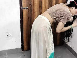 Bhabhi ji ke muh me land daal kar chuswaya
