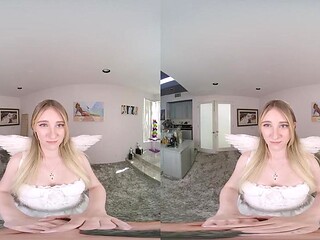 Blonde babe Melody Marks plays Juliet in VR cosplay