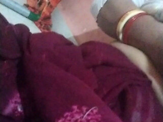 Desi Cow's Hot Bhabhi