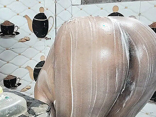 Indian Cuty Aunty Homemade showers and undresses at home