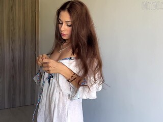 my sexy girlfriend masturbate her pussy