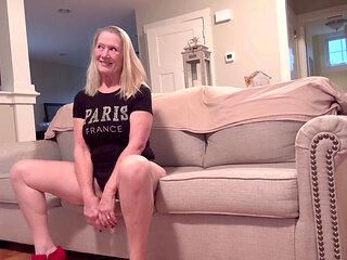 Dani D Older GILF Booty #17 FULL BEHIND THE SCENE SERIES