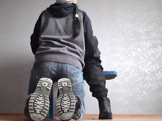 I licked my teacher's ass for passing the exam