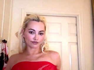 Lindsey Pelas Titty See Through Livestream Onlyfans Video