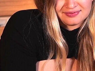 She Put Her Fingers in Her Ass