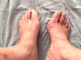 Cum on feet