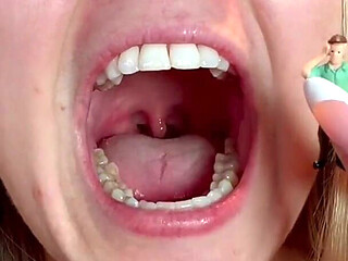 Juliana Marie's '90s Giantess Fantasy 4K POV Devouring Ecstasy Awaits!