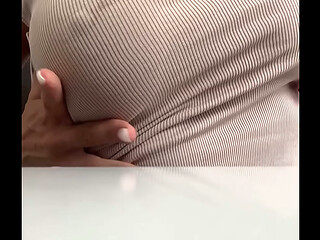veve and her energy will get you she says : spray my tits do