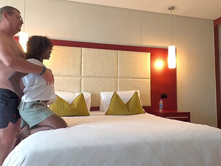 The Upgrade We Didn't Book-blackswan Gets Cum on Pussy