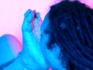 My Pretty Feet Look Even Hotter When She Worships Them Passionately