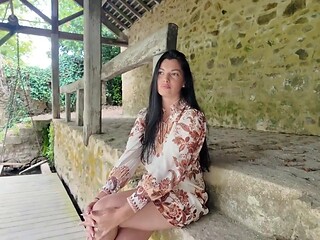 Sirenax 26 Bombshell Versailles Takes Hardcore Cumshot
