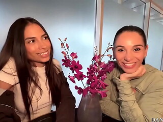 Guess who'_s gonna be in my next 3some video  BabyNicols