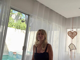 Dianne Fox, Shes One in a Million.