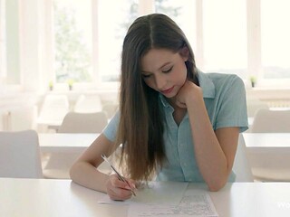 Hentai Sofi Teases Boyfriend on Desk