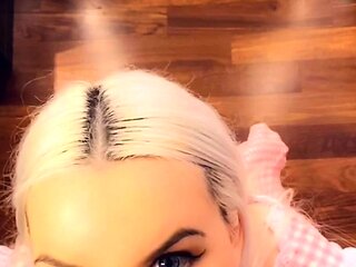 Amateur Blonde Blowjob CIM