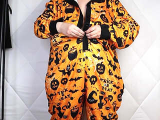 My new halloween pyjama from Shein 2