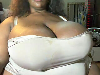 Black Ass BBW Moaning and Spanking Fetish