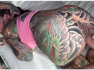 Tiger Lilly Shows Off Her Body And Worships Mine