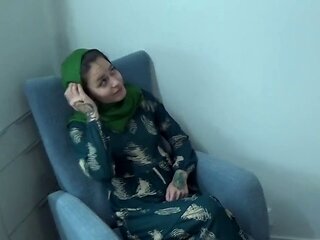 Amateur nubile with tight pussy gets it hard