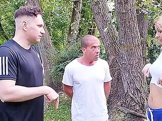 Horny Milf Lynna Nilsson Seduces Thick Prick Personal Trainer