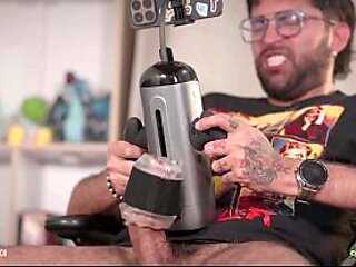 Sex Toy Review Handy Stroker By The Bad Peach