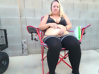 Backyard Snacks & Belly Play