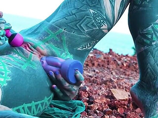 I Masturbate Outside My Anal Hole with Dildo Until I Need to Pee