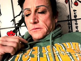 Goddess wakes up to sneeze and get exposed