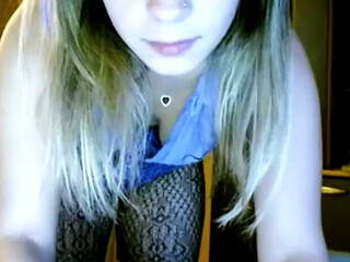 Babe Sexydea Masturbating on Live Webcam