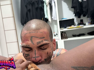 Camponesa do campo pro seu patr&atilde_o, o dono da fazenda ( SEXO SEM CAMISINHA )