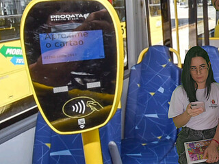 Female Student Can't Resist the Cock She Saw on the Bus