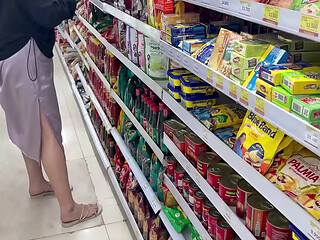 NGAJAK CEWEK NGENTOT DI MINIMARKET BOKEP INDO TERBARU