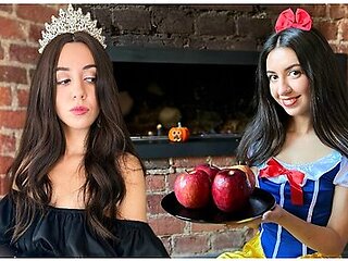 Snow White Has Sex With A Gnome In Secret From The Queen On Halloween