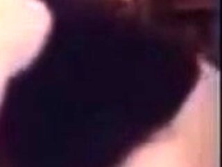 Amateur Arab Couple Getting Intimate