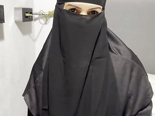 Horny muslim bitch gets fucked hard