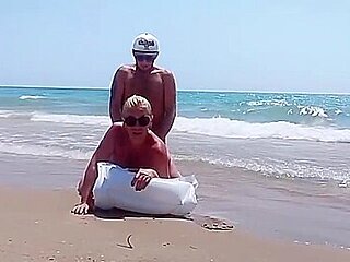 Crazyfamily 1970 - Fuck My Stepmom On The Beach