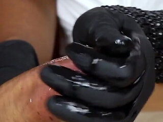 Glans rubbing handjob lead to big cumshot