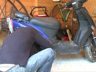 Cindy Gets Analized Outdoor in Threeway with Papy Voyeur