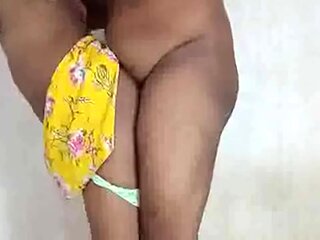 Gedara Bodin Una Akkata Aiya Nathi Wele Hikuwa