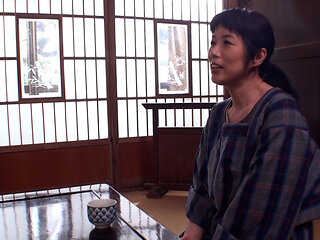 M915g04 in the Countryside Writhes in the Pleasure of a Woman.