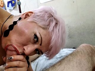 Pussy Close-up And Cock In The Throat Of A Mature Cougar .!. ))