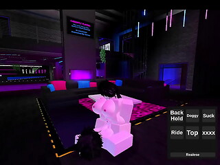 COMENDO A TRANS NO ROBLOX VEJA NO QUE DEU!!!