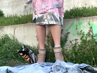 Munich-public Dirndl Self with Rich Beam