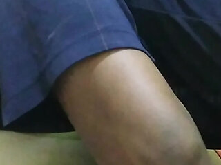 Masseuse gets beautiful and sexy female customers