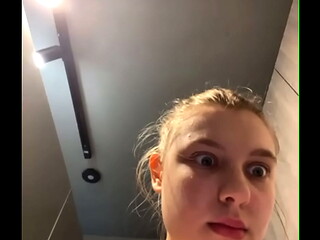 Extreme fucking in the gym